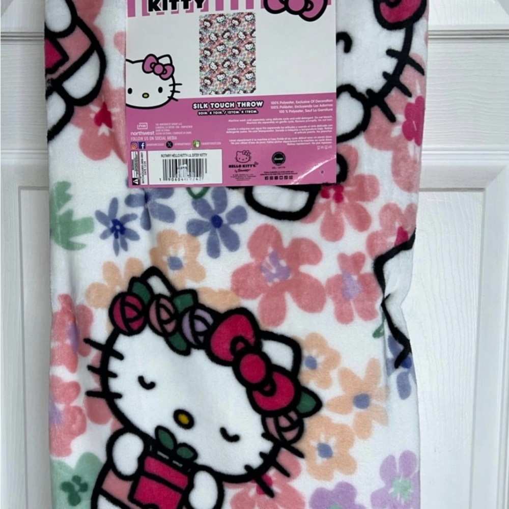 Hello Kitty Silk Touch Throw Blanket